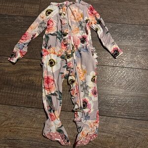 Posh Peanut Floral Baby Outfit with Zipper new with tags